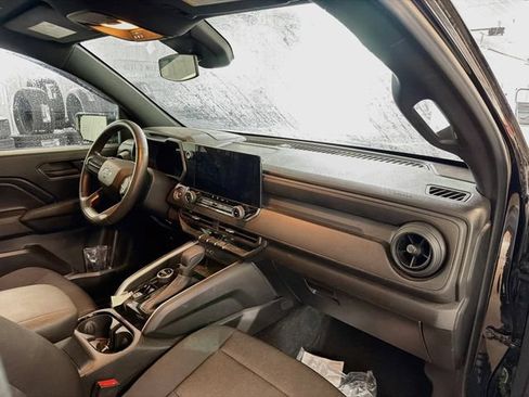 Used 2023 Chevrolet Colorado Trail Boss w/ Advanced Trailering Package AWD/4WD image 12