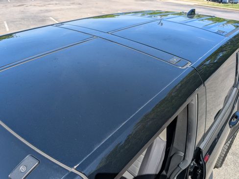 Used 2025 GMC Hummer EV 2X image 14