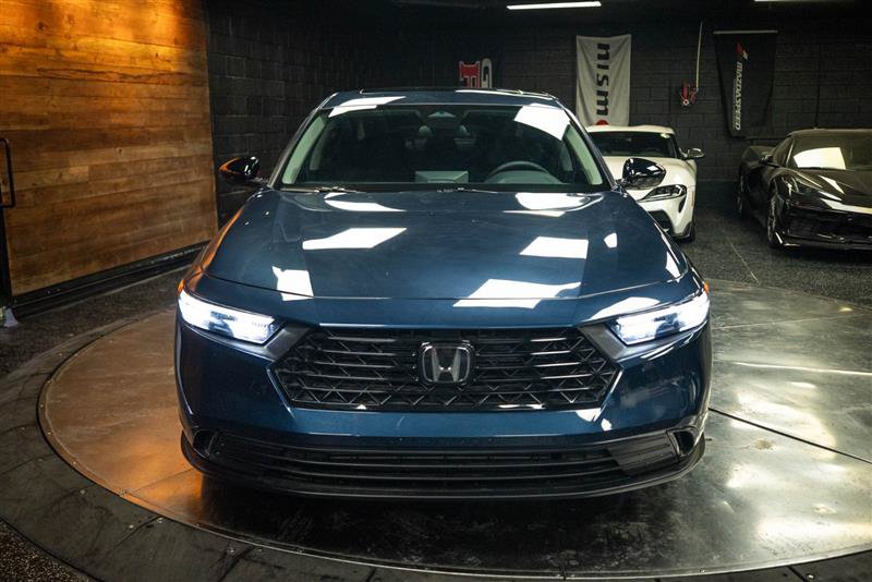 Used 2025 Honda Accord SE image 4