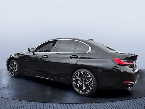 Certified 2025 BMW 330i Sedan w/ Convenience Package RWD image 5