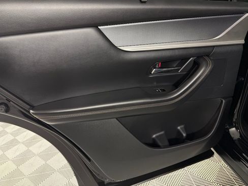 Used 2024 MAZDA CX-90 3.3 Turbo w/ Preferred Package image 25