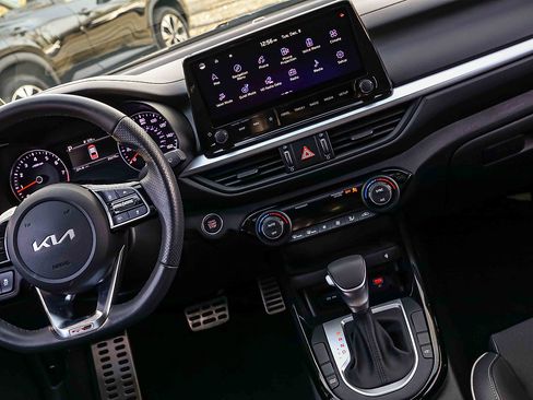 Certified 2023 Kia Forte GT-Line w/ GT-Line Premium Package image 20