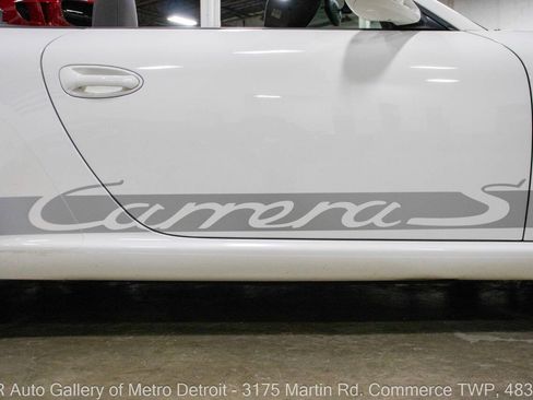 Used 2006 Porsche 911 Carrera S RWD image 30