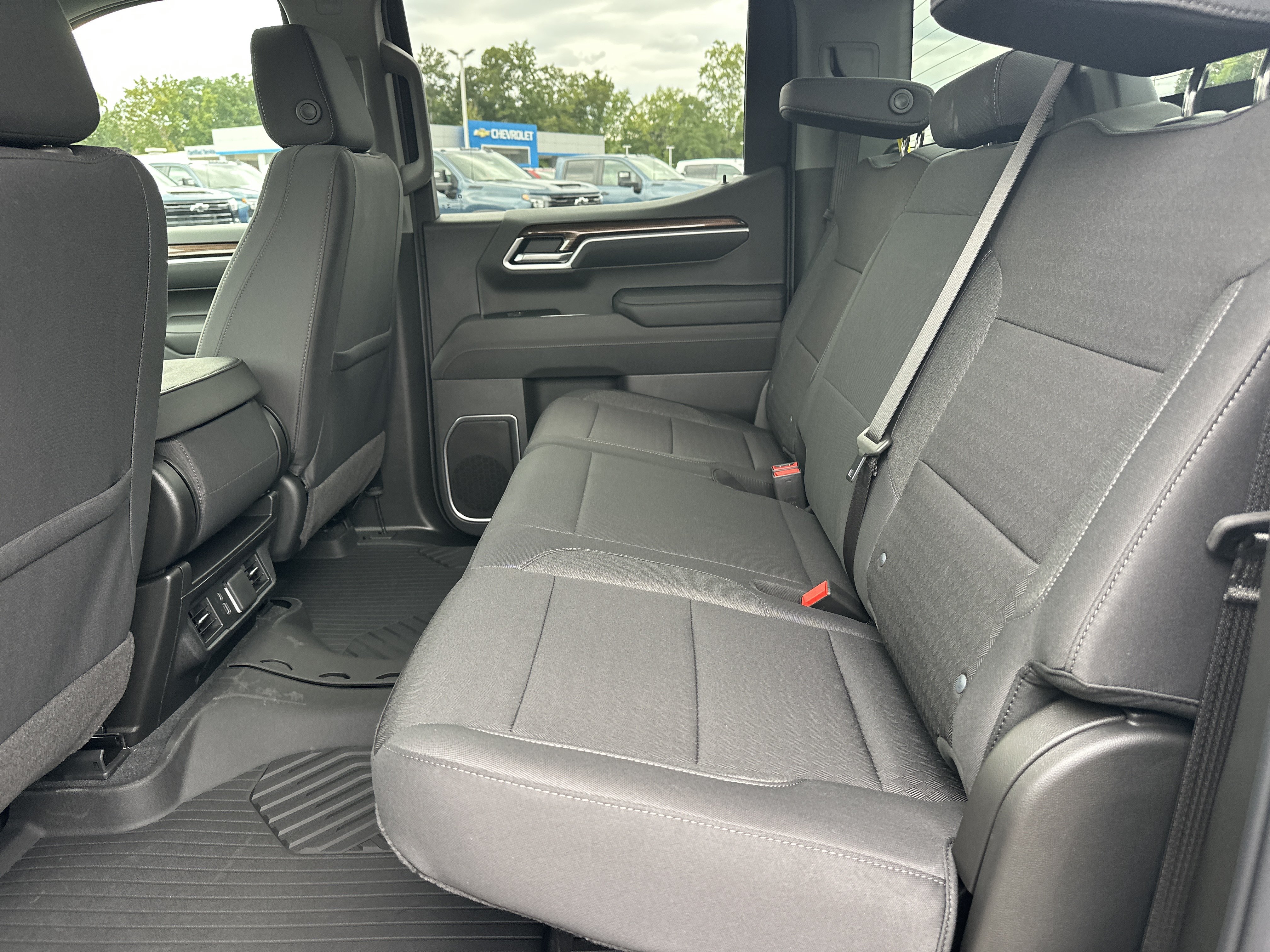 New 2026 Chevrolet Silverado 1500 RST AWD/4WD image 22