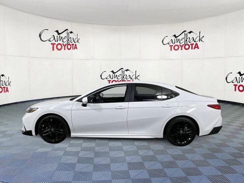 New 2026 Toyota Camry SE image 4