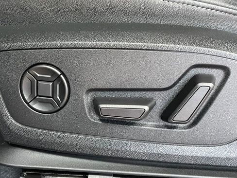 Used 2023 Audi Q4 e-tron Prestige w/ Black Optic Package image 13