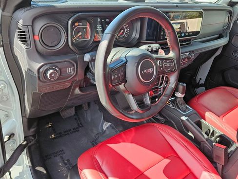 Certified 2024 Jeep Wrangler Unlimited Rubicon 392 image 9