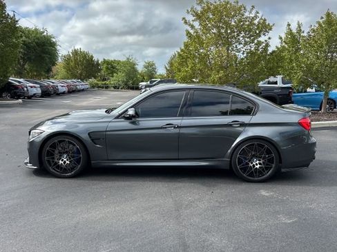Used 2018 BMW M3 image 3