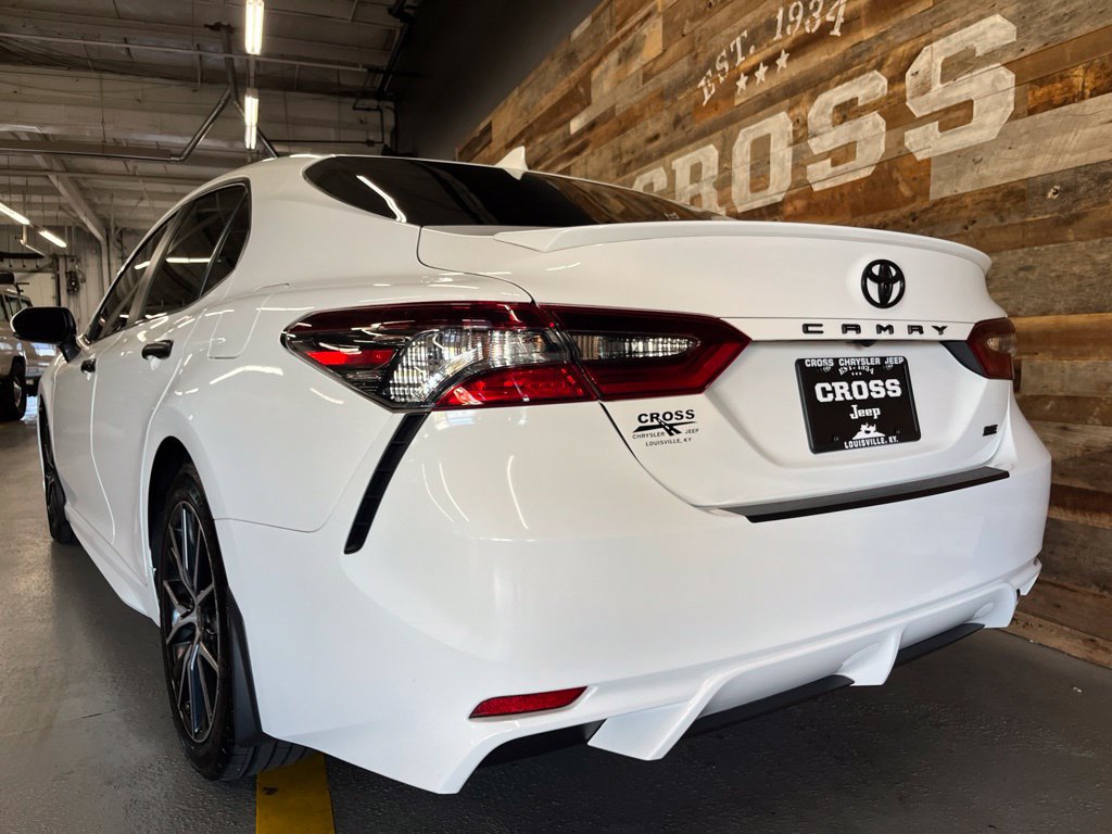 Used 2023 Toyota Camry SE w/ Audio Upgrade Package FWD image 65