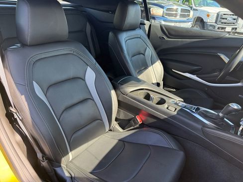 Used 2024 Chevrolet Camaro LT RWD image 18