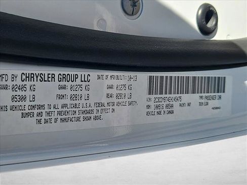 Used 2014 Dodge Challenger R/T image 24