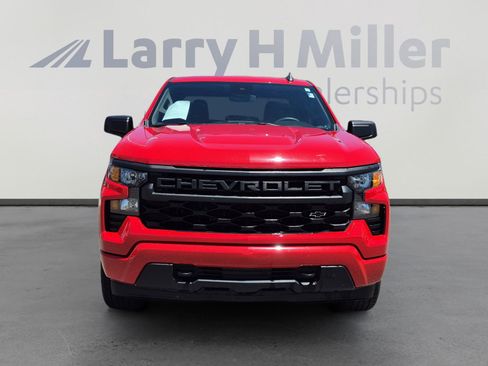 Used 2022 Chevrolet Silverado 1500 Custom AWD/4WD image 8