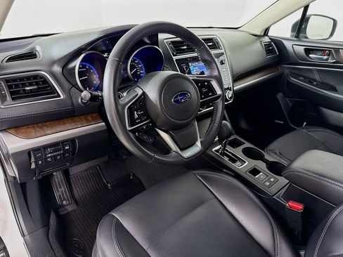 Used 2018 Subaru Outback 2.5i Limited AWD/4WD image 10