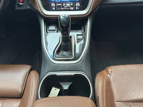 Used 2021 Subaru Outback Touring XT AWD/4WD image 15