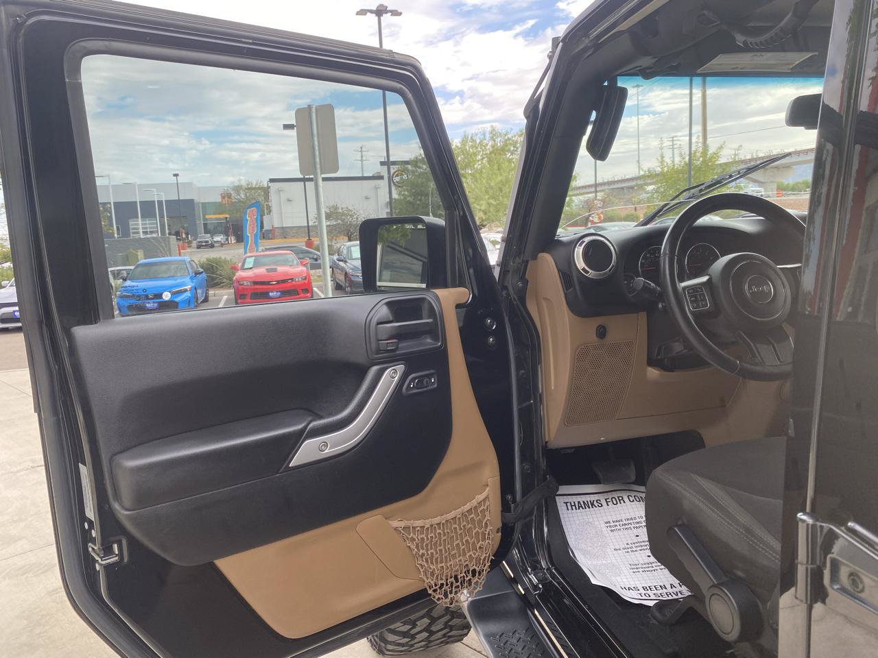 Used 2017 Jeep Wrangler Unlimited Sahara w/ Connectivity Group AWD/4WD image 22
