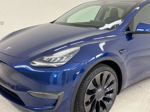 Used 2020 Tesla Model Y Long Range AWD/4WD image 26