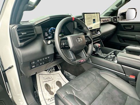 Used 2024 Toyota Tundra TRD Pro AWD/4WD image 9