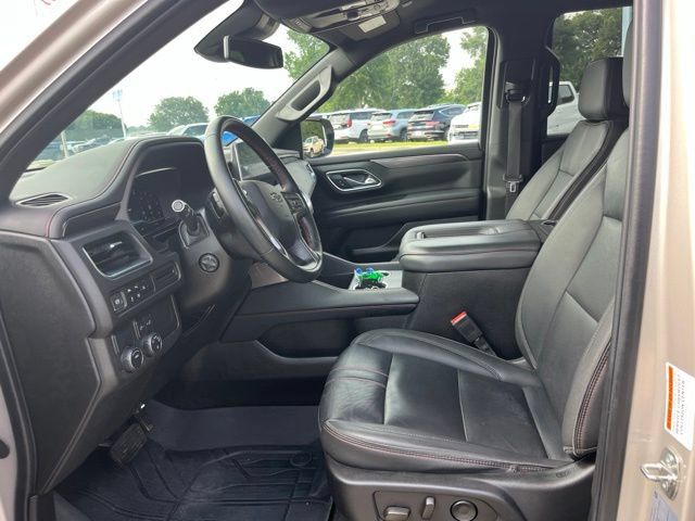Used 2024 Chevrolet Tahoe RST w/ Luxury Package RWD image 16