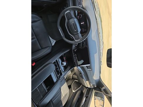 Used 2022 Jeep Wagoneer Series II RWD image 9