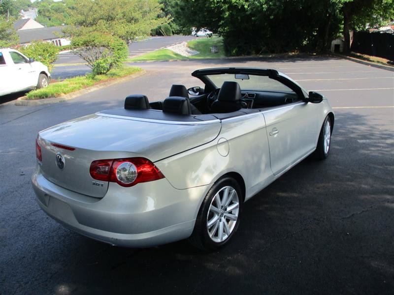 Used 2009 Volkswagen Eos Komfort FWD image 7