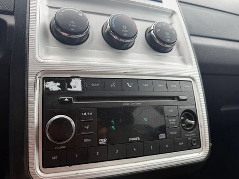 Used 2009 Dodge Journey SXT FWD image 25