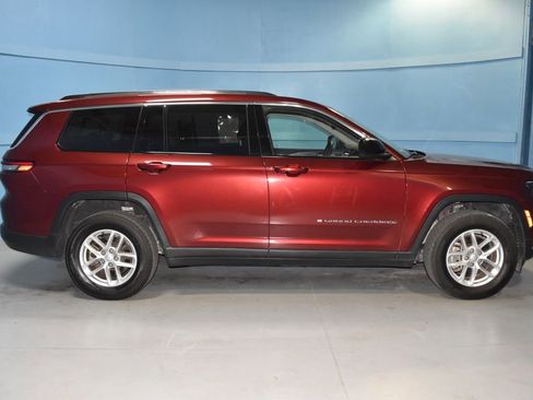 Used 2023 Jeep Grand Cherokee L Laredo image 21