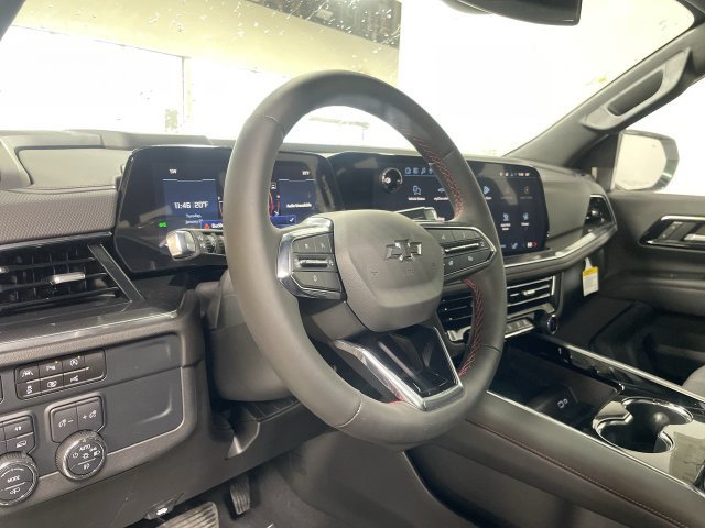 Used 2025 Chevrolet Suburban RST w/ RST Capability Package AWD/4WD image 20
