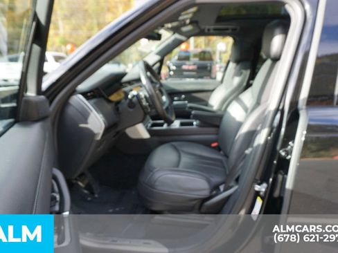 Used 2024 Land Rover Range Rover SE image 18