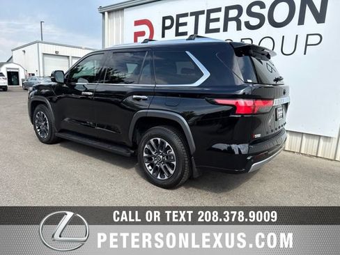 Used 2024 Toyota Sequoia Limited AWD/4WD image 6