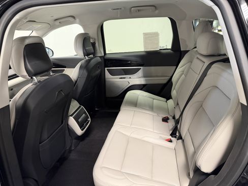 New 2026 Lincoln Nautilus Premier image 24