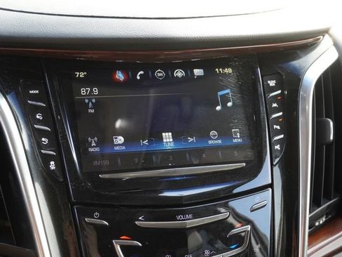 Used 2018 Cadillac Escalade Luxury RWD image 23