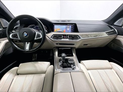 Used 2020 BMW X7 M50i image 18