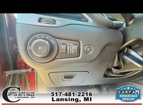 Used 2020 Jeep Cherokee Limited AWD/4WD image 16