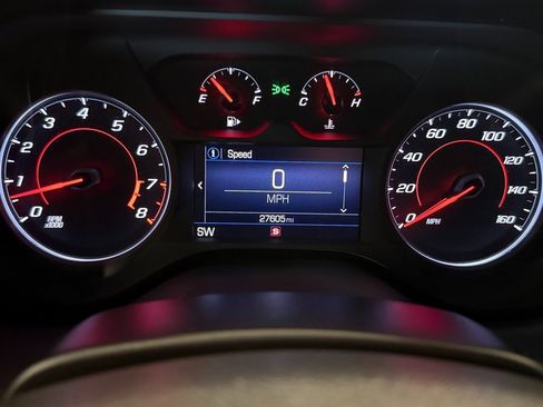 Used 2019 Chevrolet Camaro LT w/ RS Package image 9