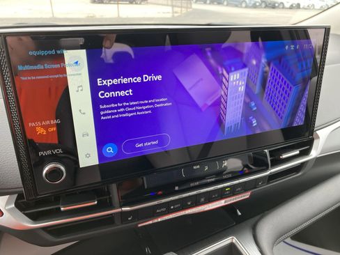 Certified 2026 Toyota Sienna XLE image 20