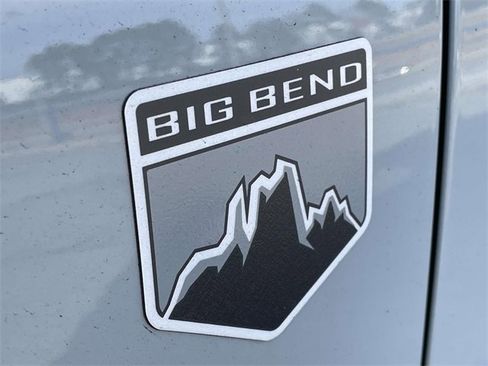 Used 2022 Ford Bronco Big Bend image 25