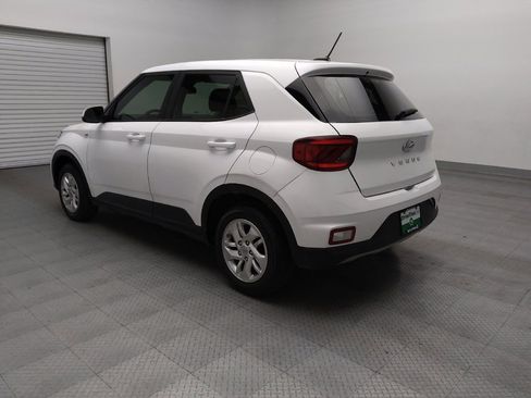 Used 2023 Hyundai Venue SE w/ Cargo Package image 5