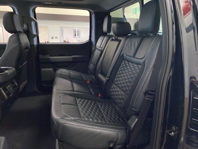 New 2026 Ford F250 Lariat w/ Black Appearance Package AWD/4WD image 12