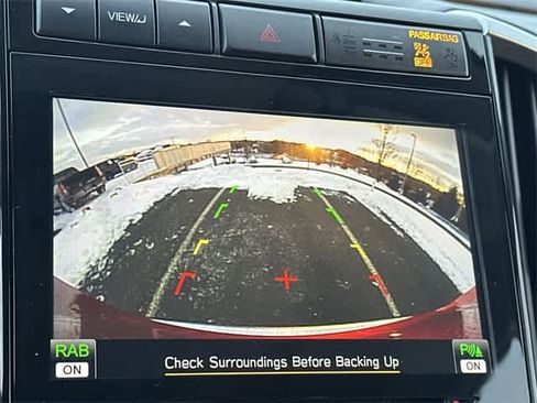 Used 2022 Subaru Ascent Touring image 15