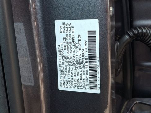 Used 2025 Honda Pilot EX-L image 18