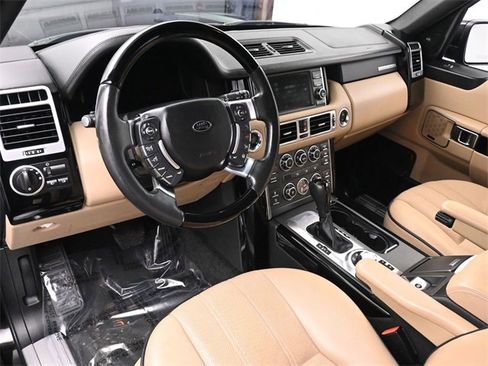 Used 2011 Land Rover Range Rover HSE LUX image 10