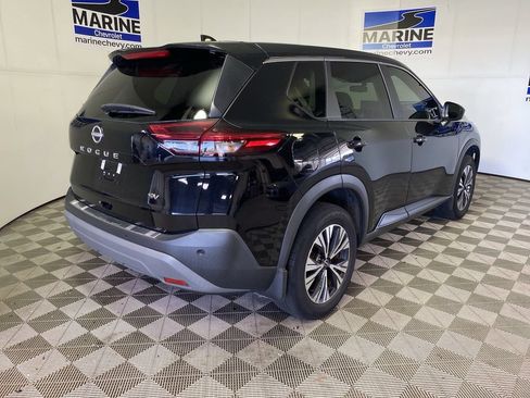 Used 2023 Nissan Rogue SV FWD image 16