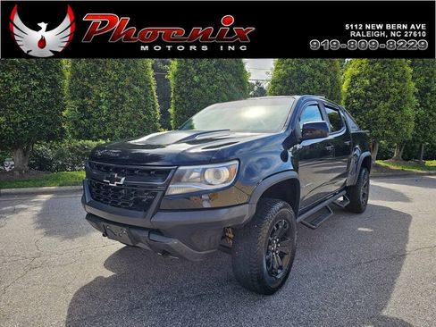 Used 2019 Chevrolet Colorado ZR2 w/ ZR2 Midnight Special Edition AWD/4WD image 1