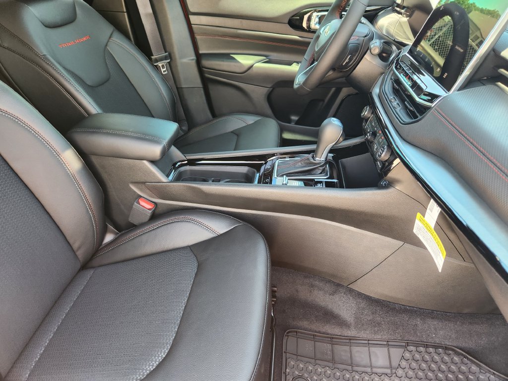 New 2026 Jeep Compass Trailhawk AWD/4WD image 11