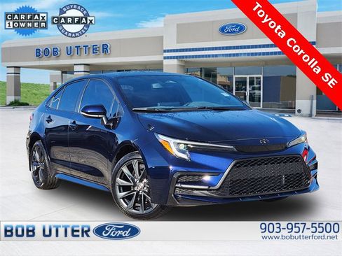Used 2025 Toyota Corolla SE image 1