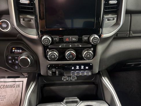 New 2026 RAM 1500 4x4 Crew Cab image 13