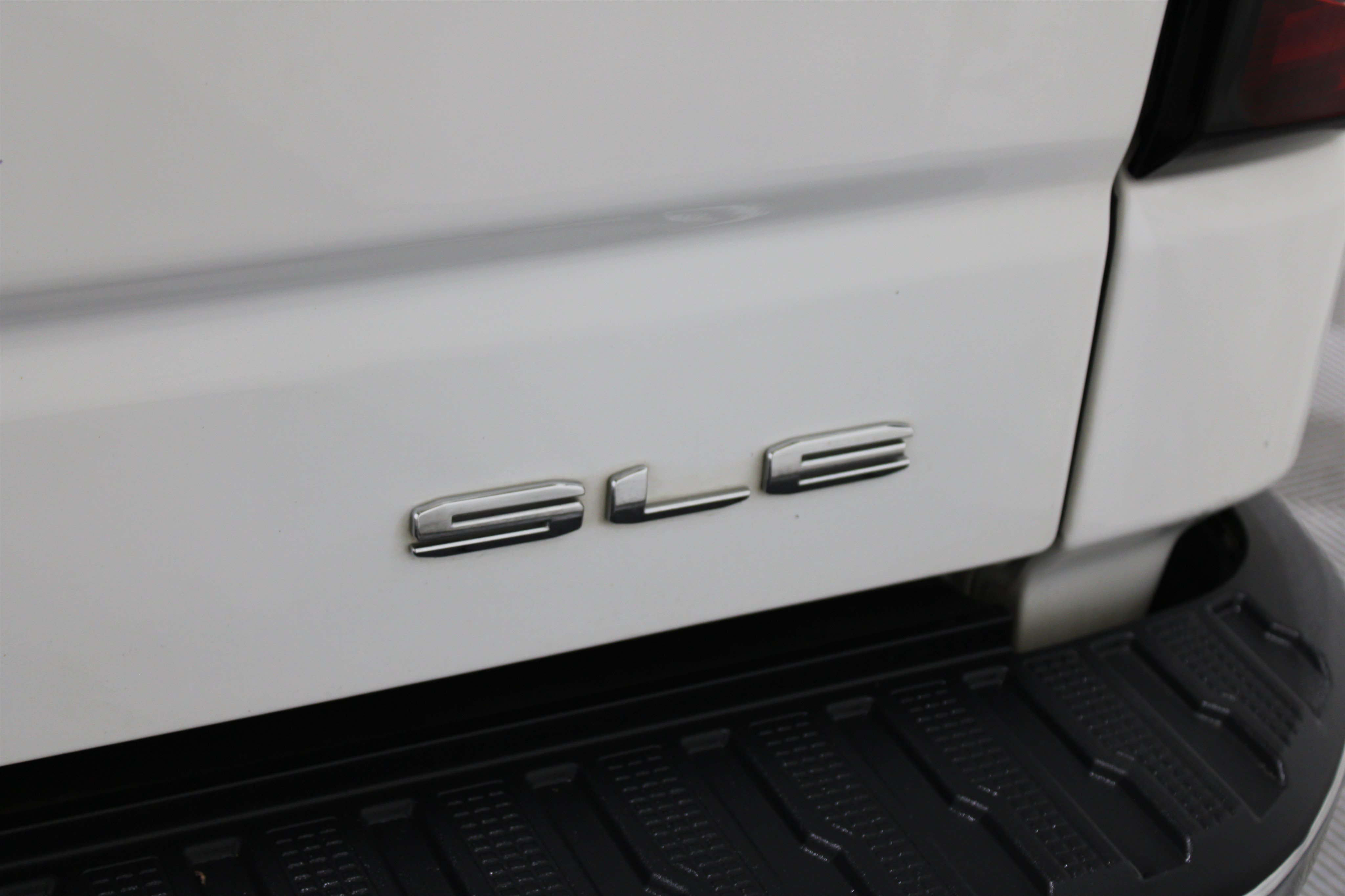 Used 2024 GMC Sierra 1500 SLE AWD/4WD image 28