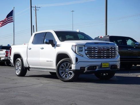 Used 2022 GMC Sierra 1500 Denali image 2