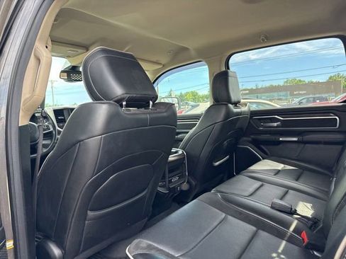 Used 2020 RAM 1500 Laramie AWD/4WD image 19
