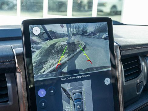 Used 2023 Ford F150 Lightning Lariat image 16